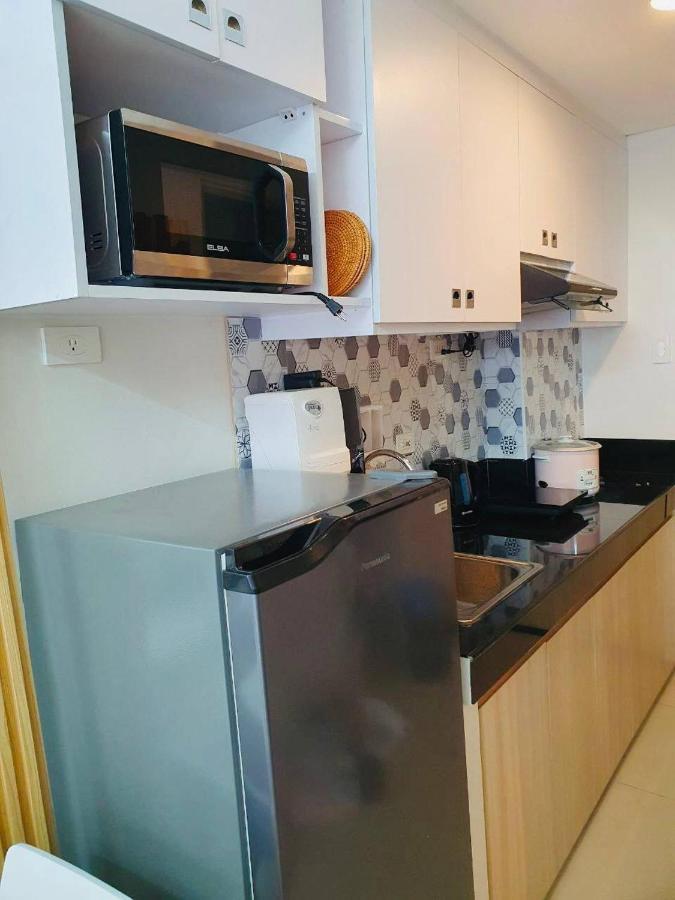 2 Bedroom Condo Vine Residences Quezon City With Pool Wifi Karaoke Board Games Netflix Exteriör bild